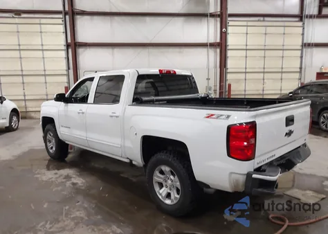 2016 Chevrolet Silverado 1500 2Lt z USA, uszkodzony, nr VIN 3GCUKRECXGG235675